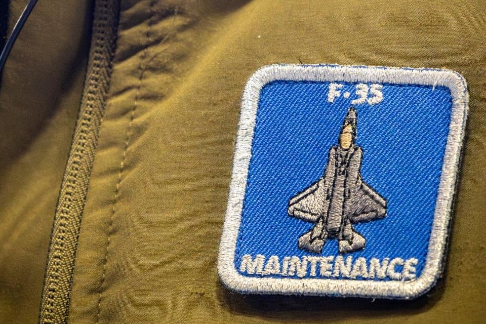 Naszywka serwisantów sił sojuszniczych obsługujących samoloty F-35A Lightning II, 5 grudnia 2025 r., w ramach spotkania Europejskiej Grupy Szefów Sił Powietrznych.